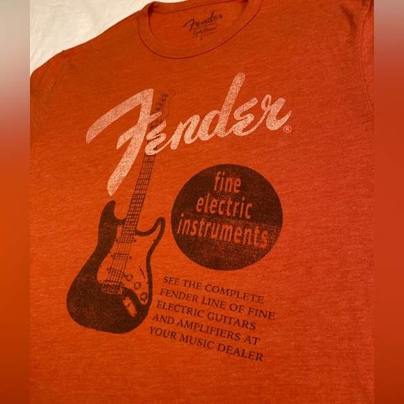 Lucky Brand Fender Guitar Graphic T Shirt Mens Medium - Picture 2 of 3